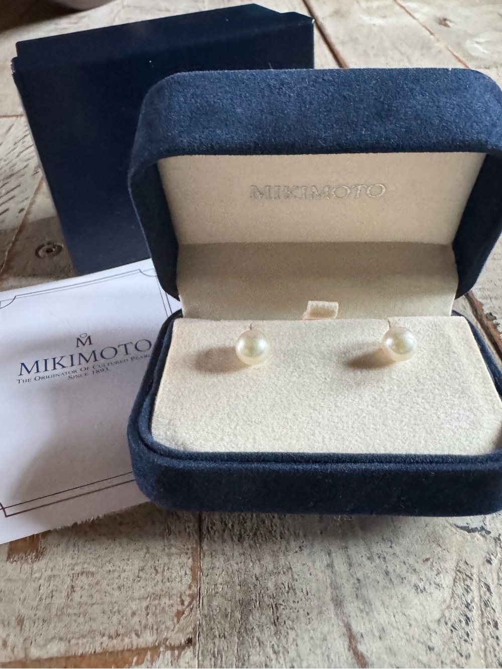 Mikimoto 7mm (aa) pearl studs